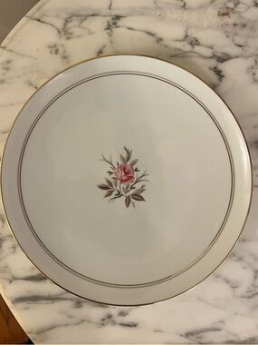 Noritake Daryl  5510 Classic Plate with Pink Rose and Gold Rim-2